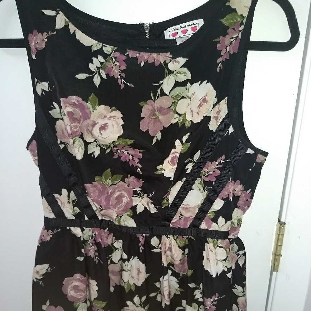 Mini Dress - Picture 2 of 3
